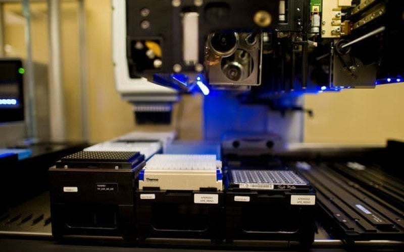 A DNA sequencer machine, used to determine the order of the four chemical bases of a DNA molecule (also known as sequencing) 